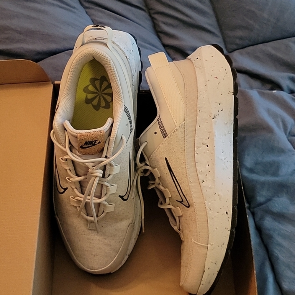 New Nike crater remixa size 10 grey blue